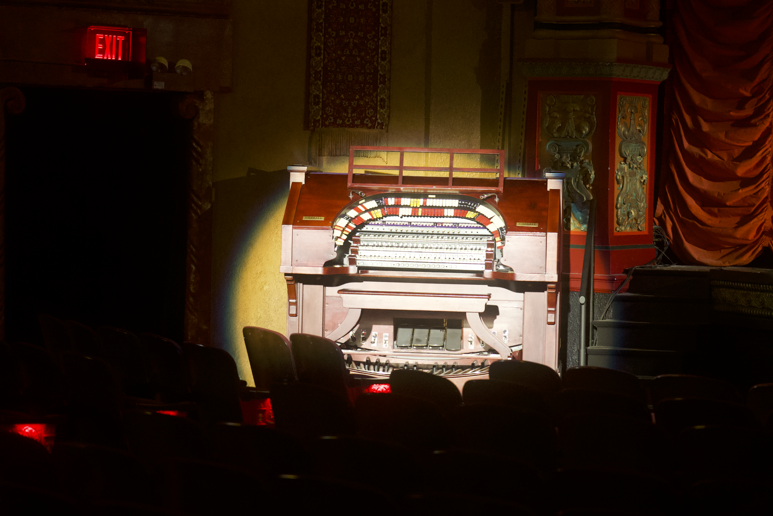 Pipe organ in the main auditorium