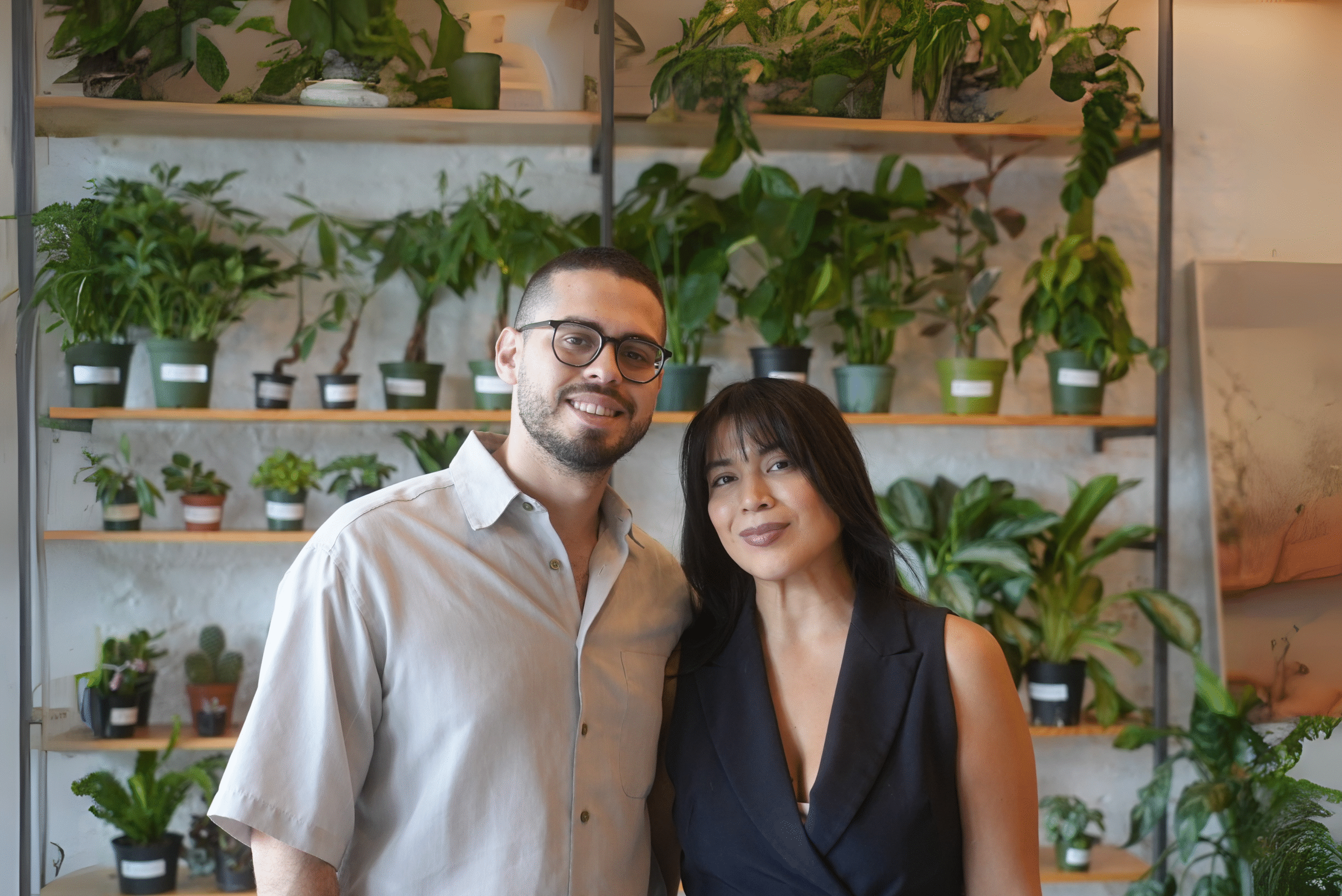 A Retailer’s Guide to Social Media Marketing with Semillas