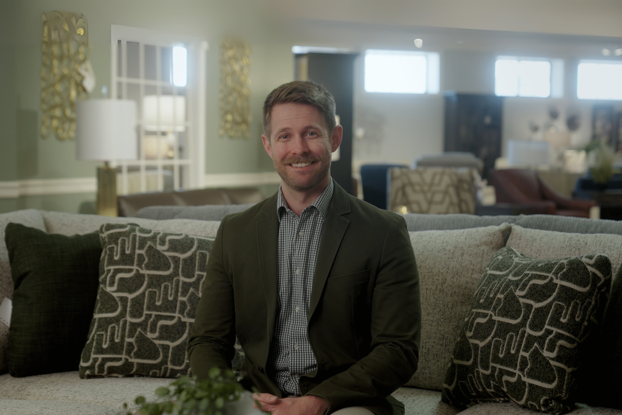 How to Sell High-Priced Items in Retail from Wright’s Furniture